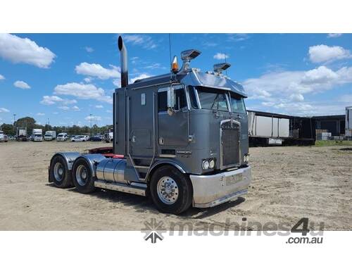 Kenworth K100E