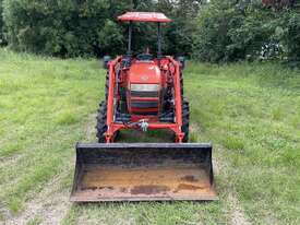 tractor 50hp 4wd with 4in1 loader  - picture0' - Click to enlarge