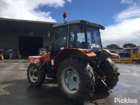 Massey Ferguson 4225 - picture2' - Click to enlarge