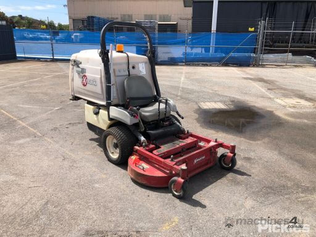 Used toro EX-MARK NAVIGATOR Front Deck Mower in , - Listed on