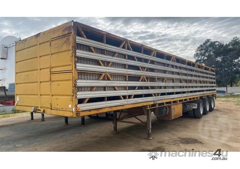 Buy Used dickinson ST3 Livestock Trailers in , Listed on Machines4u