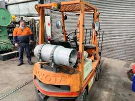 Forklift - Container Mast - picture1' - Click to enlarge