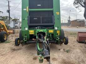 John Deere 460R Round - picture0' - Click to enlarge