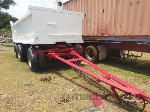 1900 CUSTOM BUILT END TIPPER TRAILER