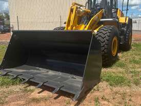 LiuGong 862 HX Articulated Wheel Loader - picture1' - Click to enlarge