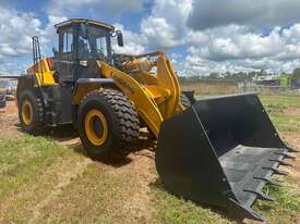 LiuGong 862 HX Articulated Wheel Loader - picture0' - Click to enlarge