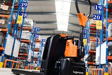 Logimove S15 Lithium Powered 1500kg Electric Pallet Truck