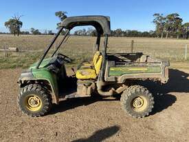 John Deere 855 D - picture2' - Click to enlarge