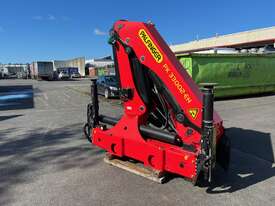 PALFINGER PK33002EH B HYDRAULIC CRANE - picture2' - Click to enlarge