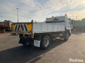 2011 Isuzu FVR 1000 MED - picture2' - Click to enlarge