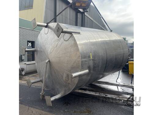 STAINLESS STEEL Process Vessel 15200L chemical tank conical bottom with legs. GOOD CLEAN CONDITION