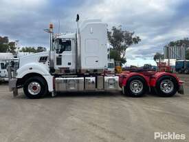 2016 Mack Superliner 6x4 Sleeper Cab Prime Mover - picture1' - Click to enlarge