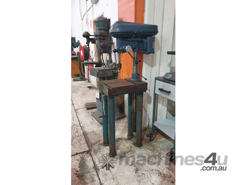 caption Waldown 8SN Series III Pedestal Drill