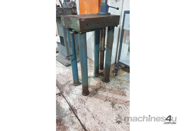 caption Waldown 8SN Series III Pedestal Drill