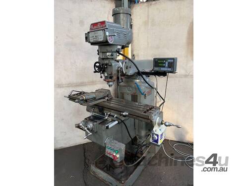 King Rich KR2000V milling machine with DRO & tolling