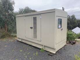 175kva DEUTZ generator - only 181 hours - picture0' - Click to enlarge