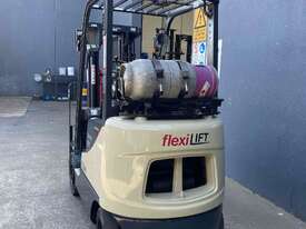 Crown CG18S 1.8 Ton LPG Container Mast Counterbalance Forklift - Refurbished - picture2' - Click to enlarge