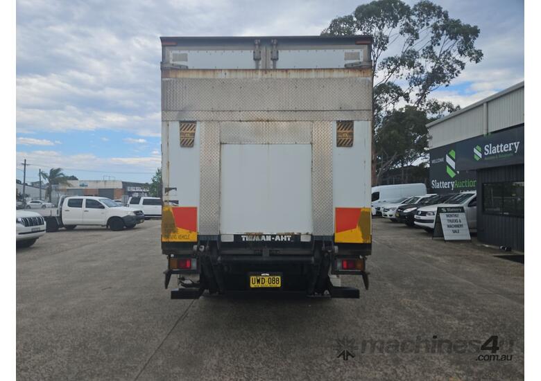 Buy New 1997 Isuzu 1997 Isuzu FSR 700 Long Pantech With Tailgate Loader ...