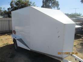 Go Kart Trailer 2005 Model Single Axle Enclosed Go Kart Trailer - picture2' - Click to enlarge