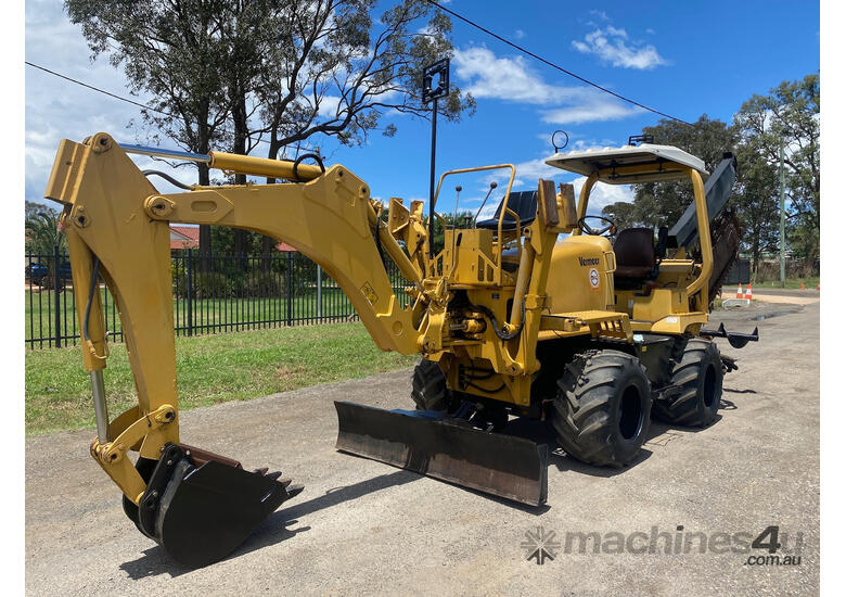 caption Vermeer RT700 Trencher Trenching