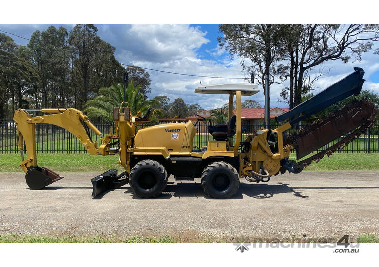 caption Vermeer RT700 Trencher Trenching