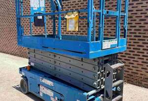 Used Genie 32ft Electric Scissor Lift 9.75m Platform 11.75m working height