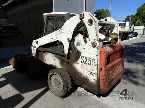 Bobcat S250 Skid Steer