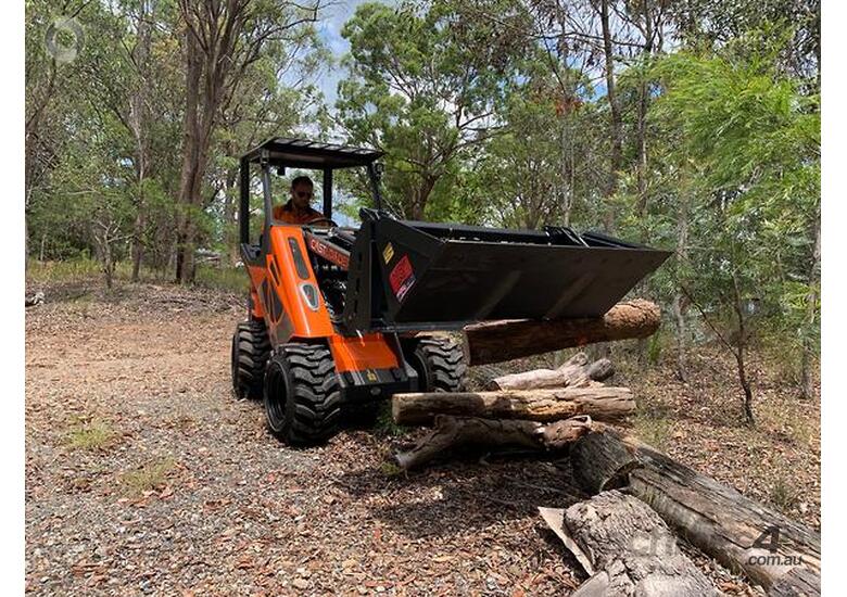 caption 2023 Cast Mini Loader 28T - The TOUGHEST in Australia!