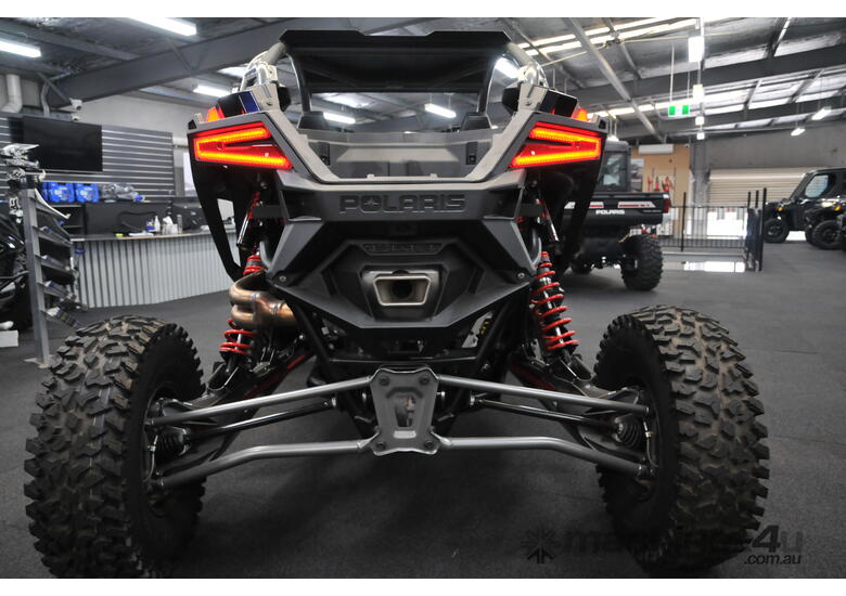 caption POLARIS RZR PRO R ULTIMATE EPS