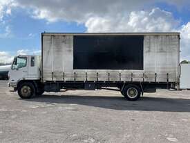2006 Mitsubishi Fighter FM600 Curtain Sider - picture2' - Click to enlarge