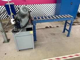 Horizontal Bandsaw with Outfeed Roller - picture1' - Click to enlarge