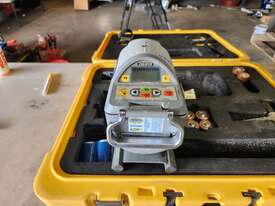Spectra Precision DG813 Pipe Laser - picture0' - Click to enlarge