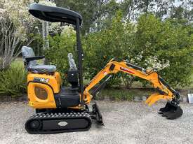 NEW  XN10-8SE (THE 3RD GEN) RHINOCEROS DIESEL 1TON  MINI EXCAVATOR - picture1' - Click to enlarge