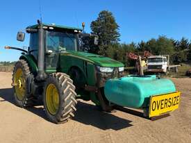 John Deere 8235R Tractor - picture0' - Click to enlarge