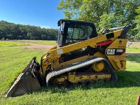 2016 Caterpillar 299D2 Posi Track Loader - picture2' - Click to enlarge