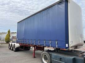 2000 Maxitrans HXW ST3 Tri Axle Flat Top Curtainside Trailer - picture0' - Click to enlarge