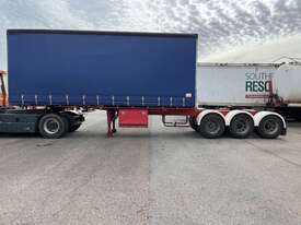 2000 Maxitrans HXW ST3 Tri Axle Flat Top Curtainside Trailer - picture1' - Click to enlarge