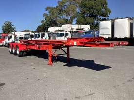 2015 Barker Heavy Duty Tri Axle Tri Axle Roll Back A Trailer - picture0' - Click to enlarge
