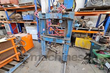 Servex 30 Tonne Hydraulic Workshop Press