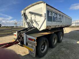 stonestar Side tipper road train.  - picture2' - Click to enlarge