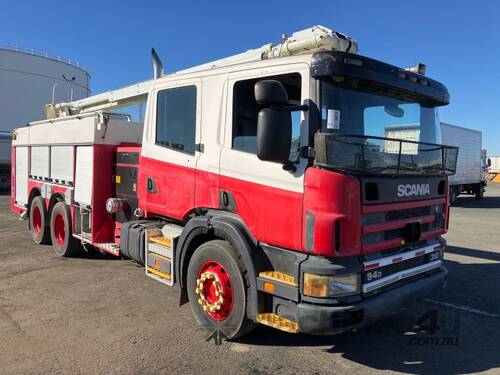 2000 Scania 94D Fire Truck