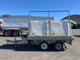 2011 Belco Tandem Axle Enclosed Trailer - picture2' - Click to enlarge