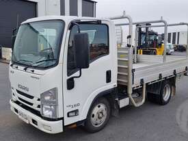 Isuzu NLR - picture0' - Click to enlarge