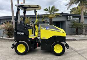 Multipac NEW TM30H Articulated Multi Tyre Roller