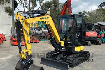 Like new Yanmar VIO30-6 (13hrs)