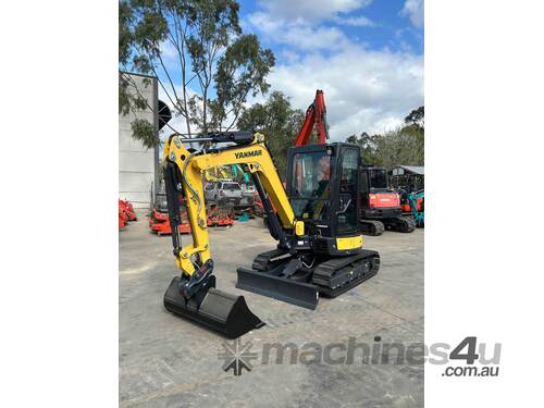 caption Like new Yanmar VIO30-6 (13hrs)