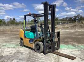 2005 Komatsu FG25 HT-14 Forklift (Counterbalanced) - picture0' - Click to enlarge