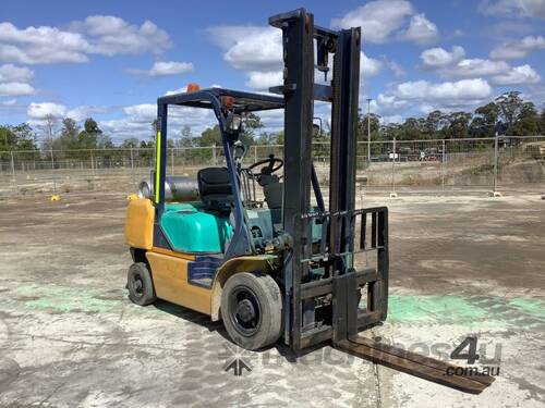 2005 Komatsu FG25 HT-14 Forklift (Counterbalanced)