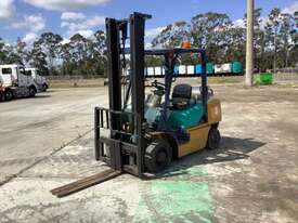 2005 Komatsu FG25 HT-14 Forklift (Counterbalanced) - picture1' - Click to enlarge