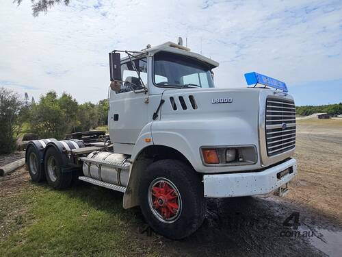 1996 Ford L9000   6x4 Prime Mover